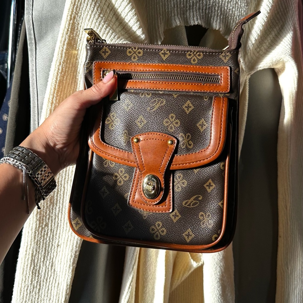 VTG BROWN PRINTED LEATHER CROSSBODY BAG /SMALL